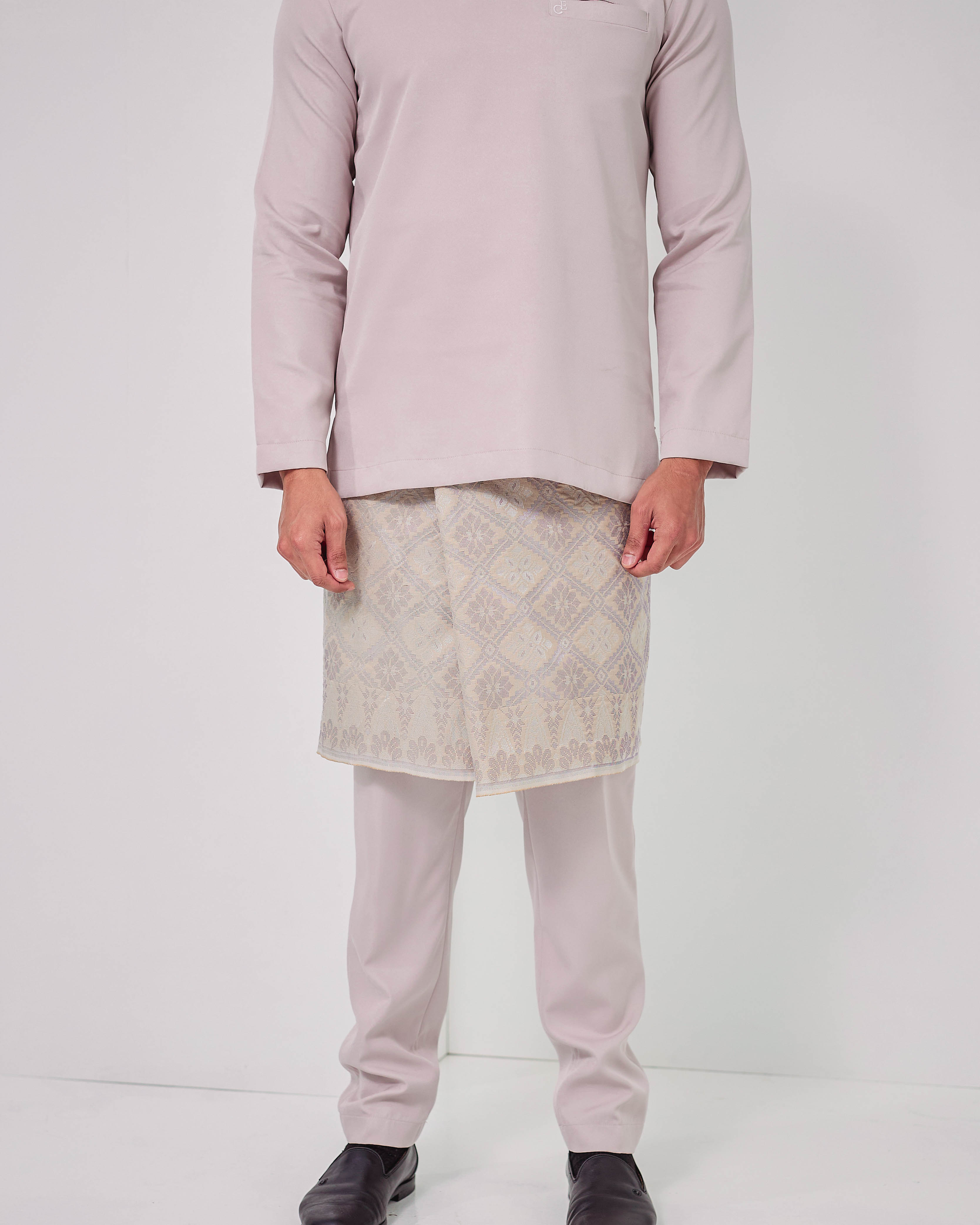 SAMPIN JEBAT IN MAUVE